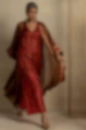 Brown Satin Aari Embroidered Kurta Set by Pooja & Keyur at Pernia's Pop Up Shop