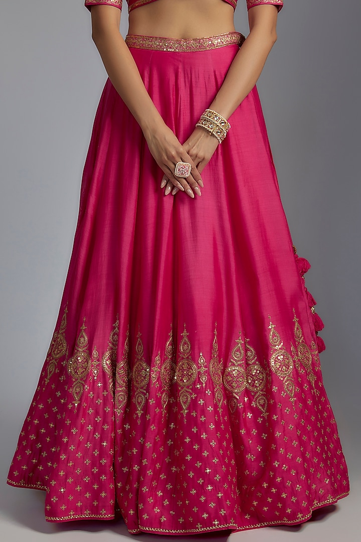 Pink Silk Embroidered Bridal Lehenga Set by Pooja & Keyur at Pernia's Pop Up Shop