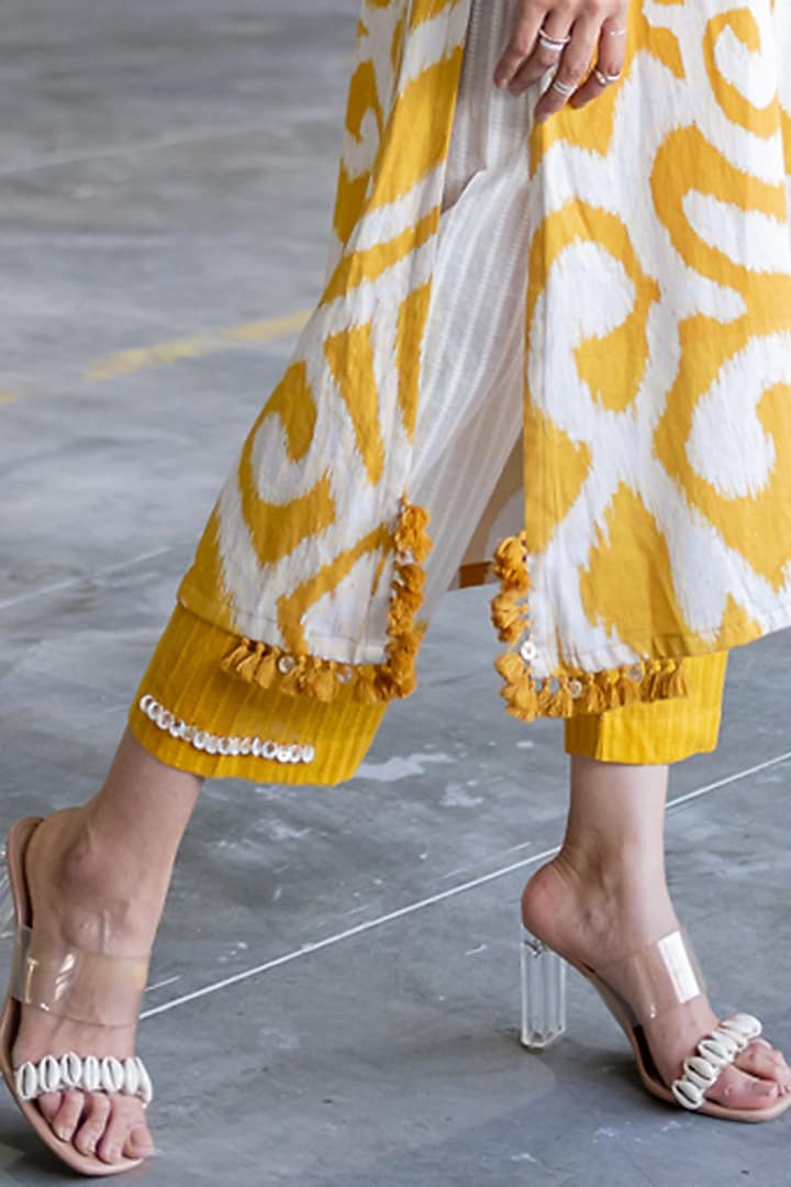 Mustard Cotton Satin Embroidered Kurta Set by Pooja & Keyur at Pernia's Pop Up Shop