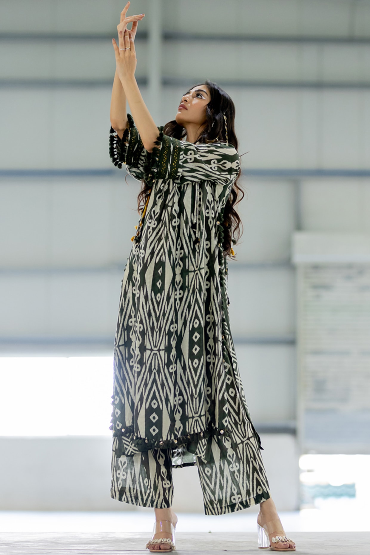 HAZARO KURTI COTTON NEW ELEGANT BEAUTIFUL FANCY STYLISH DOUBLE POCKET  STYLISH CHARMING CASUAL WEAR READYMADE KURTI COLLECTION WHOLESELLER IN  INDIA AUSTRALIA MALAYSIA  Reewaz International  Wholesaler  Exporter of  indian ethnic