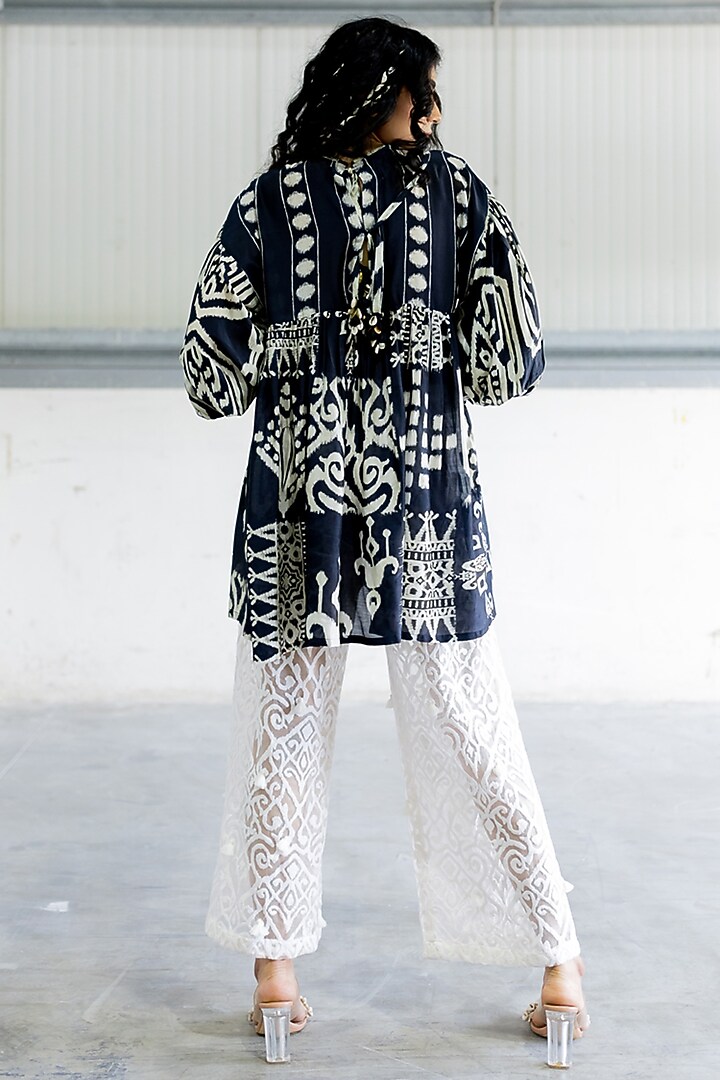 Black Cotton Silk Kurta Set by Pooja & Keyur at Pernia's Pop Up Shop