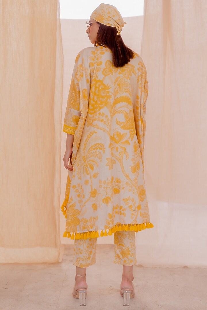 Yellow Printed Kaftan Set by Pooja & Keyur at Pernia's Pop Up Shop