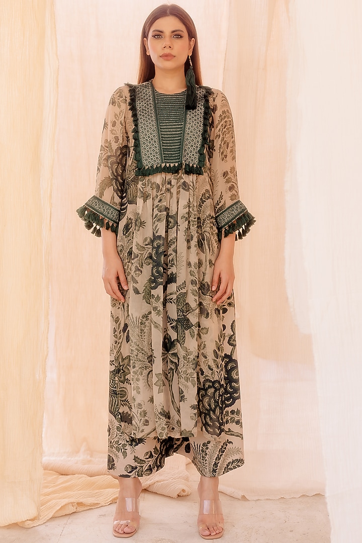 Green Printed Kurta Set by Pooja & Keyur at Pernia's Pop Up Shop