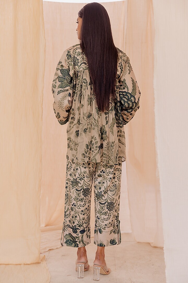 Green Printed Jacket Set by Pooja & Keyur at Pernia's Pop Up Shop