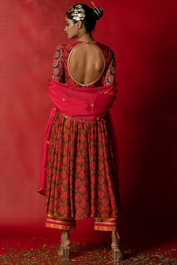 Purple Printed Wedding Anarkali Set by Pooja & Keyur at Pernia's Pop Up Shop