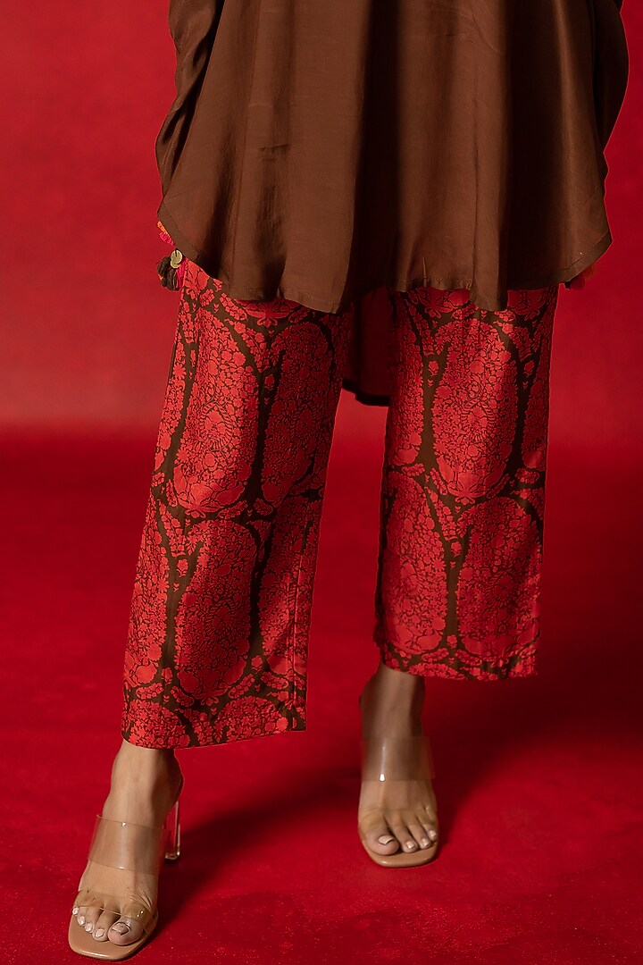 Brown Printed Co-Ord Set by Pooja & Keyur at Pernia's Pop Up Shop