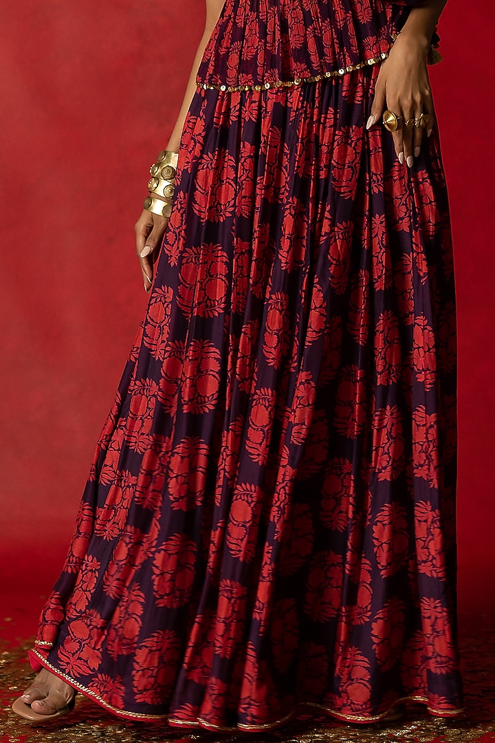 Purple Printed Wedding Lehenga Set by Pooja & Keyur at Pernia's Pop Up Shop