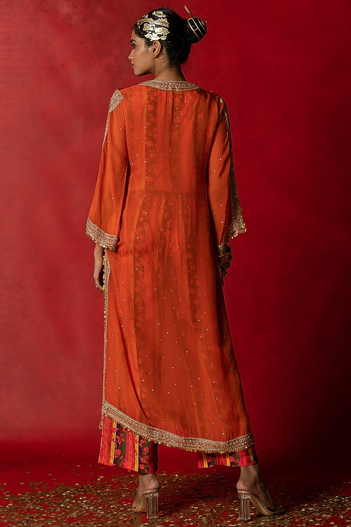 Orange Organza Loose Kurta Set by Pooja & Keyur at Pernia's Pop Up Shop