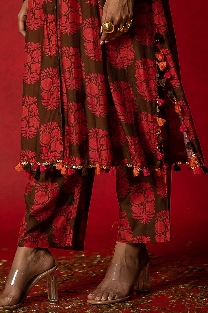 Brown Printed Kurta Set by Pooja & Keyur at Pernia's Pop Up Shop