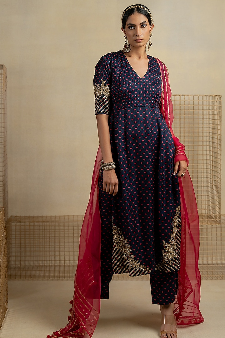 Blue Cotton Satin Aari Embroidered Kurta Set by Pooja & Keyur