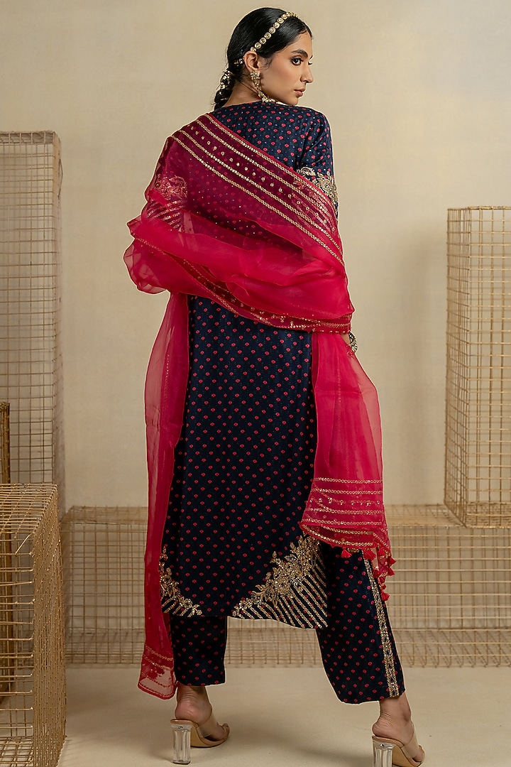 Blue Cotton Satin Aari Embroidered Kurta Set by Pooja & Keyur at Pernia's Pop Up Shop