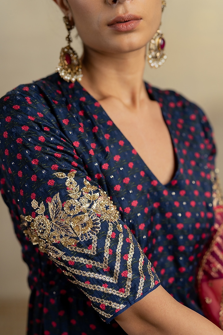 Blue Cotton Satin Aari Embroidered Kurta Set by Pooja & Keyur at Pernia's Pop Up Shop
