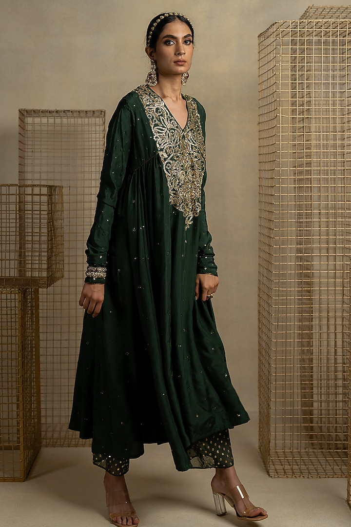 Mehendi Green Silk Aari Embroidered Wedding Anarkali Set by Pooja & Keyur at Pernia's Pop Up Shop