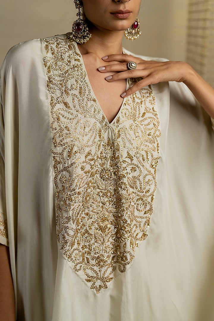 White Silk Aari Embroidered Kaftan Set by Pooja & Keyur at Pernia's Pop Up Shop