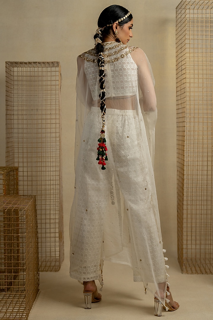 White Organza Aari Embroidered Cape Set by Pooja & Keyur at Pernia's Pop Up Shop