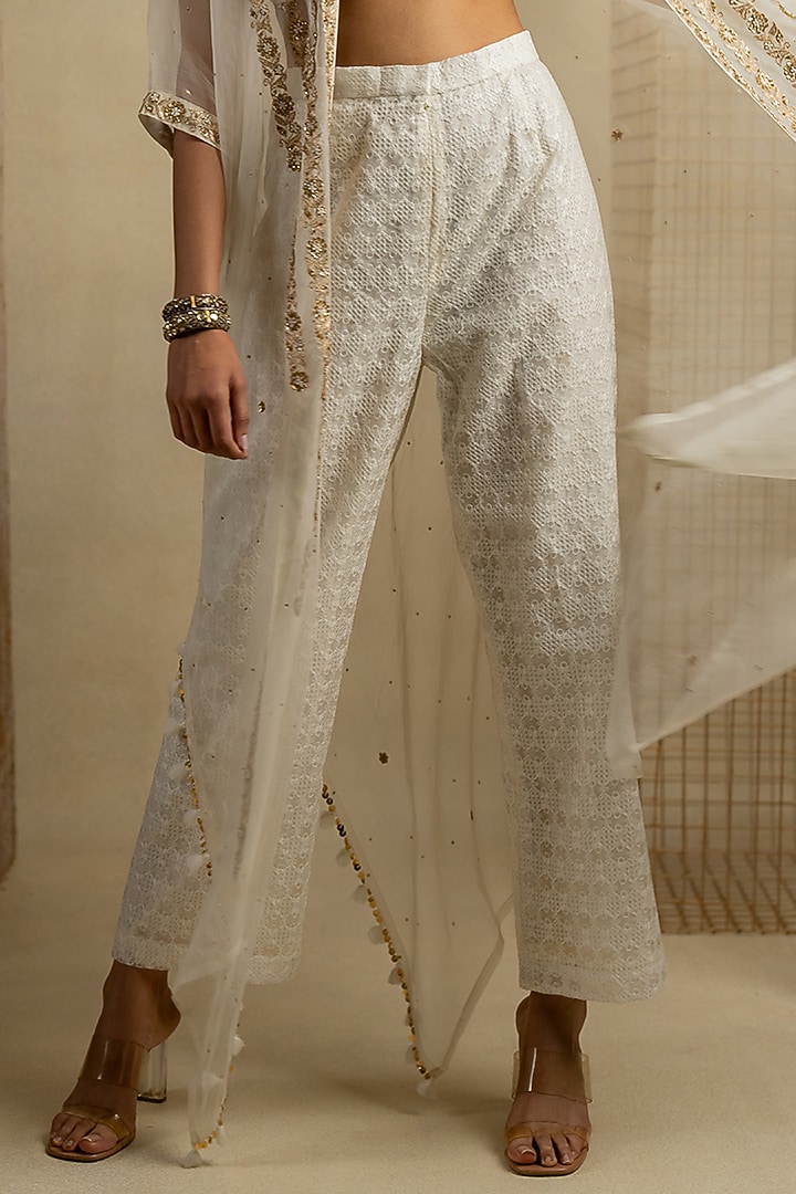 White Organza Aari Embroidered Cape Set by Pooja & Keyur at Pernia's Pop Up Shop