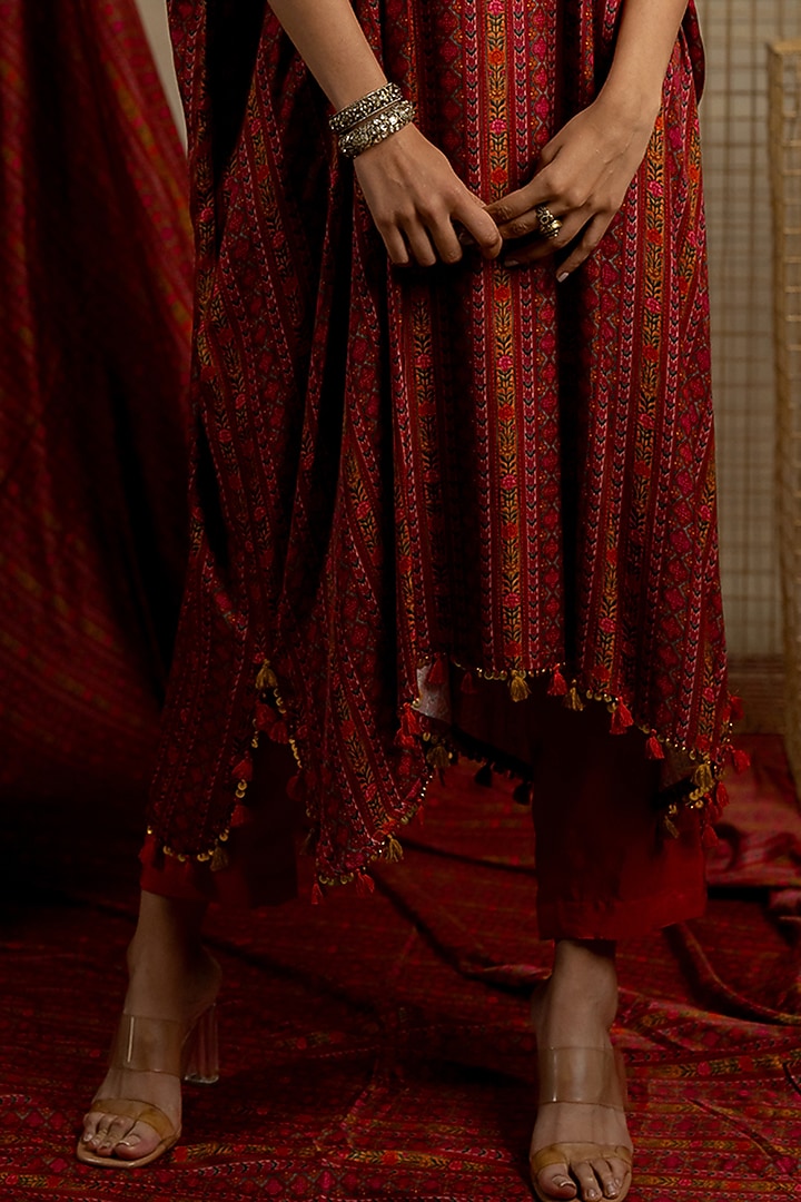 Brown Satin Aari Embroidered Kaftan Set by Pooja & Keyur at Pernia's Pop Up Shop