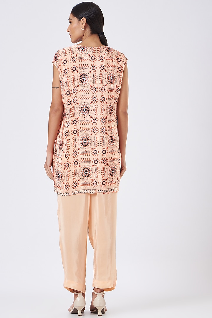 Peach Natural Crepe Pant Set by Pooja Bagaria at Pernia's Pop Up Shop
