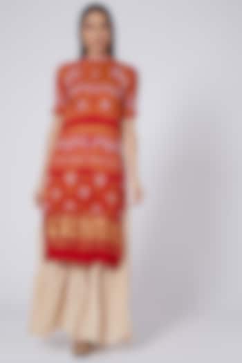 Red Bandhani Printed Tunic by Pooja Bagaria at Pernia's Pop Up Shop