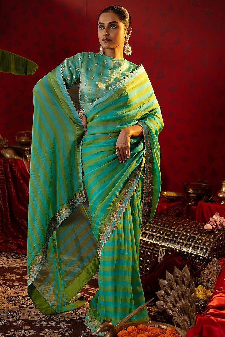 Turquoise Blue Natural Linen Geometric Embellished Saree Set by Pooja Bagaria at Pernia's Pop Up Shop