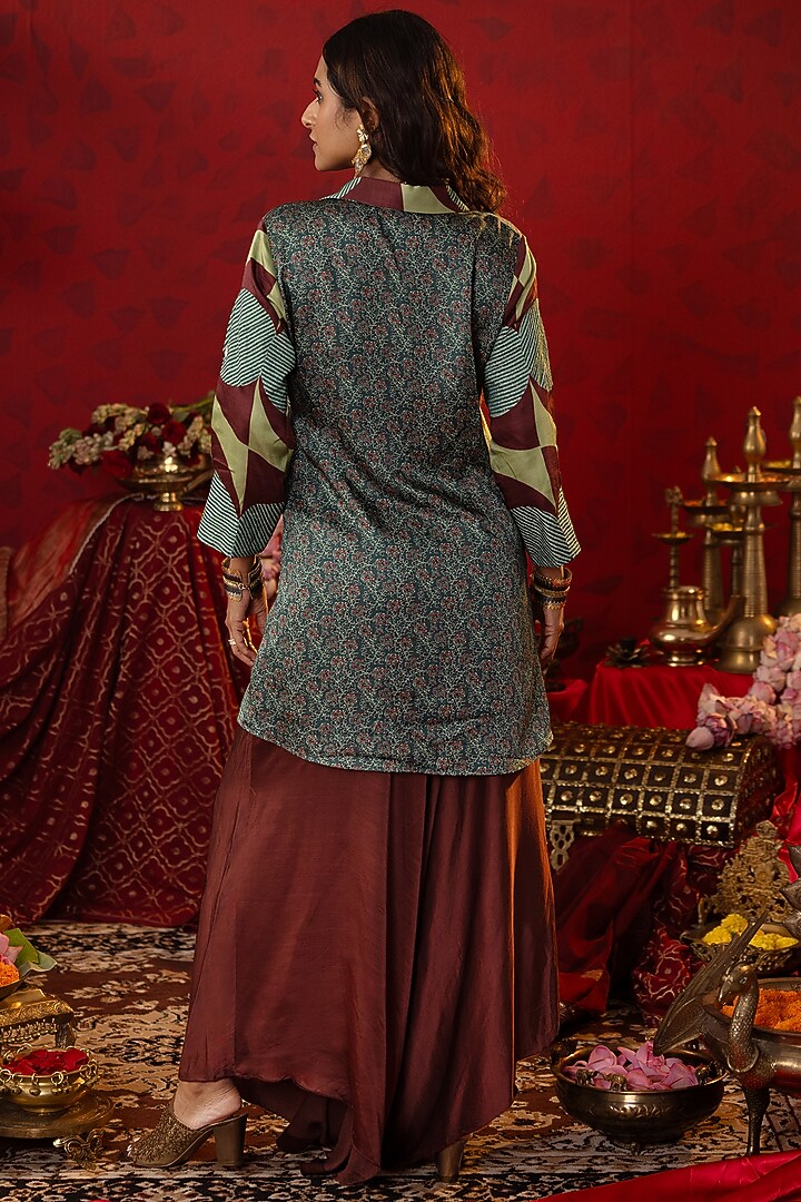 Green Natural Tissue Ajrakh Printed Shirt Kurta Set by Pooja Bagaria at Pernia's Pop Up Shop