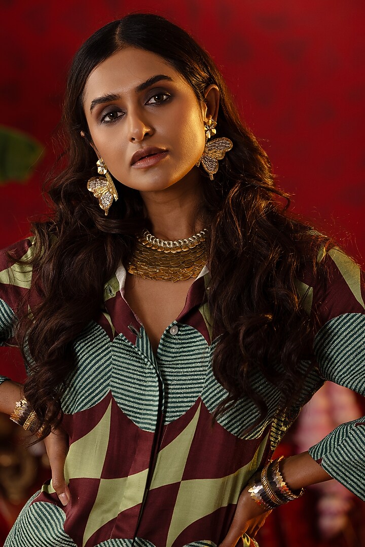 Green Natural Tissue Ajrakh Printed Shirt Kurta Set by Pooja Bagaria at Pernia's Pop Up Shop