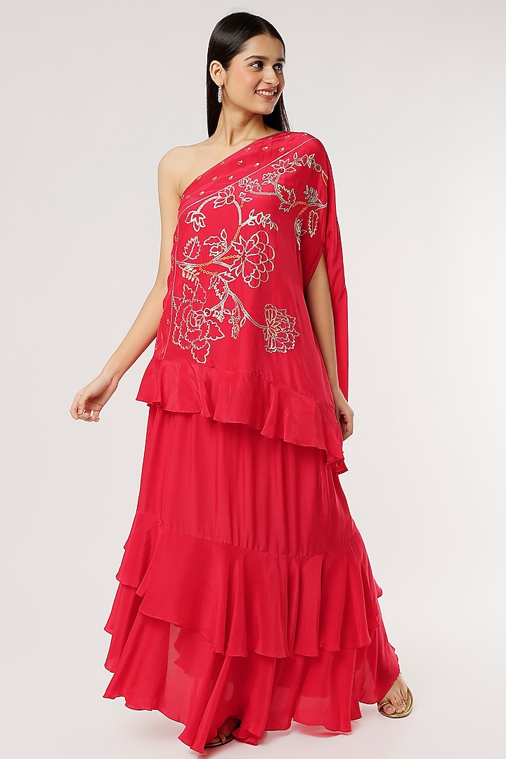 Red Embroidered Skirt Set by Poornima NS