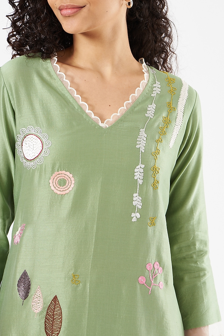 Mint Green Chanderi Embroidered Kurta Set by Pooja singhal at Pernia's Pop Up Shop