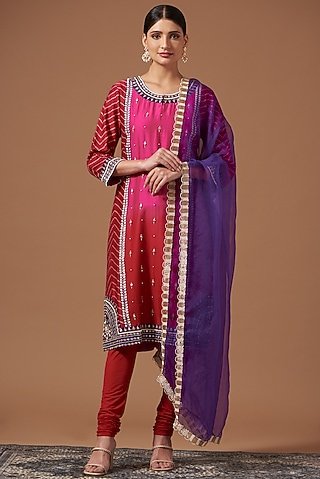 Red & Pink Chanderi Embroidered Kurta Set by Pooja singhal