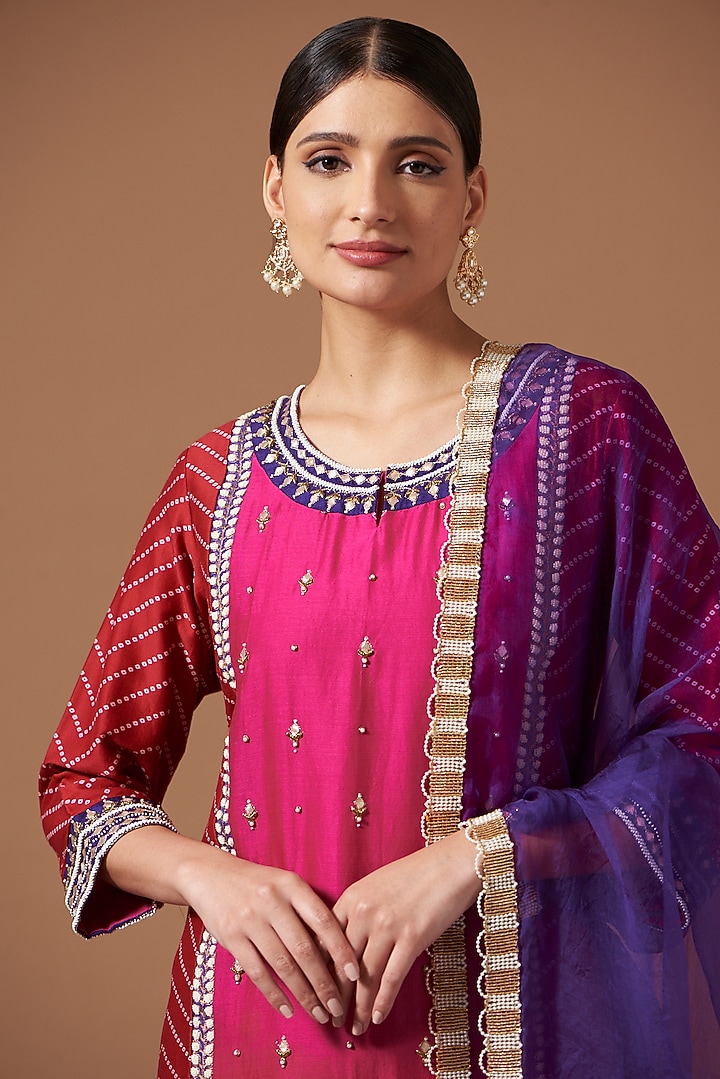 Red & Pink Chanderi Embroidered Kurta Set by Pooja singhal at Pernia's Pop Up Shop