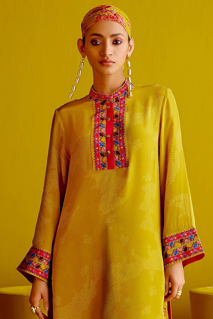 Yellow Crepe Dhoti Pant Set by Pooja Singhal at Pernia's Pop Up Shop