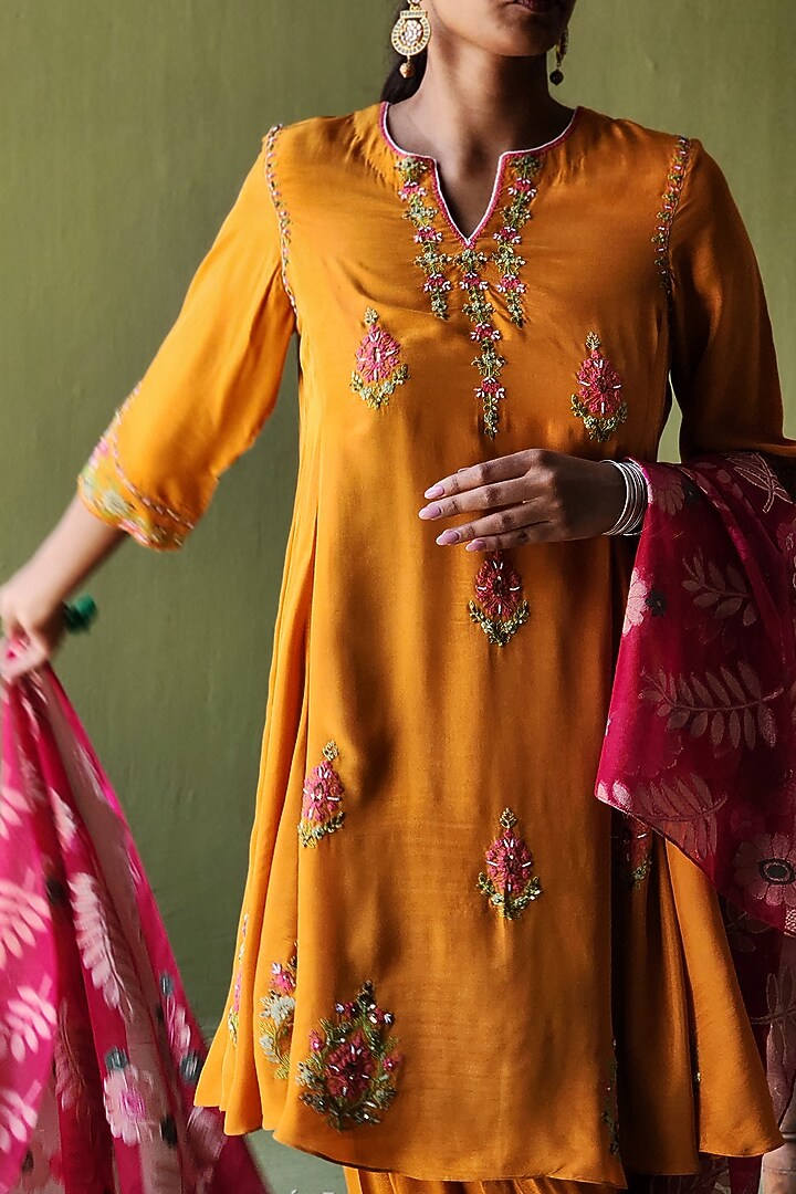 Burnt Orange Silk Sequins Embroidered Kurta Set by Pooja Singhal at Pernia's Pop Up Shop