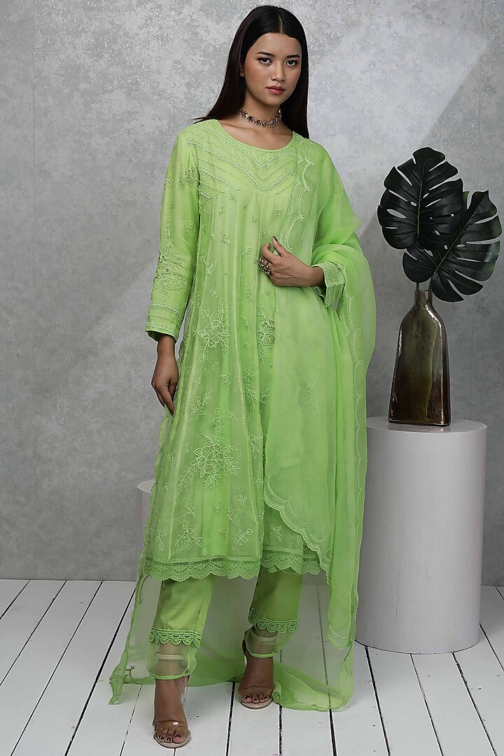 Lime Green Embroidered Kurta Set by Pooja singhal at Pernia's Pop Up ...