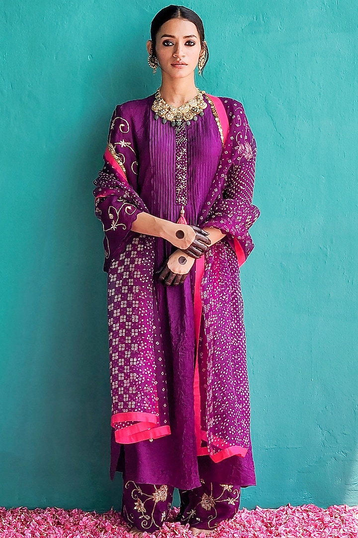 Purple Crush Silk Embroidered Kurta Set by Pooja singhal at Pernia's Pop Up Shop