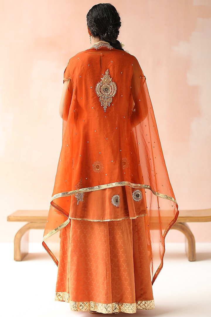 Orange Hand Embroidered & Printed Kurta Set by Pooja singhal at Pernia's Pop Up Shop