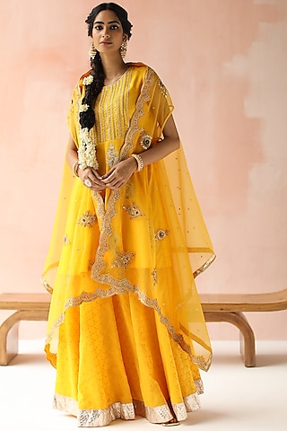 Yellow Hand Embroidered & Printed Kurta Set by Pooja singhal