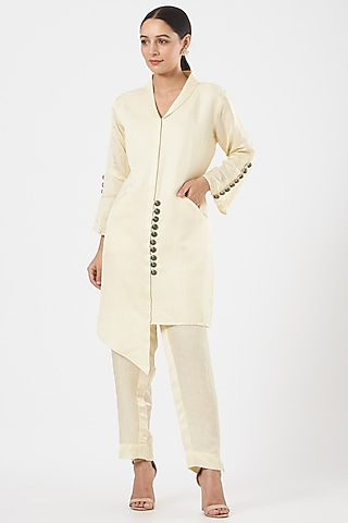 Ivory Embroidered Asymmetrical Kurta Set by Poshak apparels