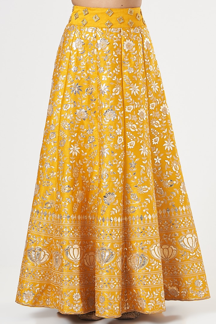 Mustard Embroidered Lehenga Set by POSHAAK at Pernia's Pop Up Shop