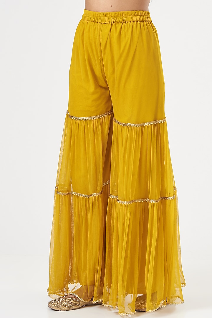 Mustard Net Gharara Set by POSHAAK at Pernia's Pop Up Shop
