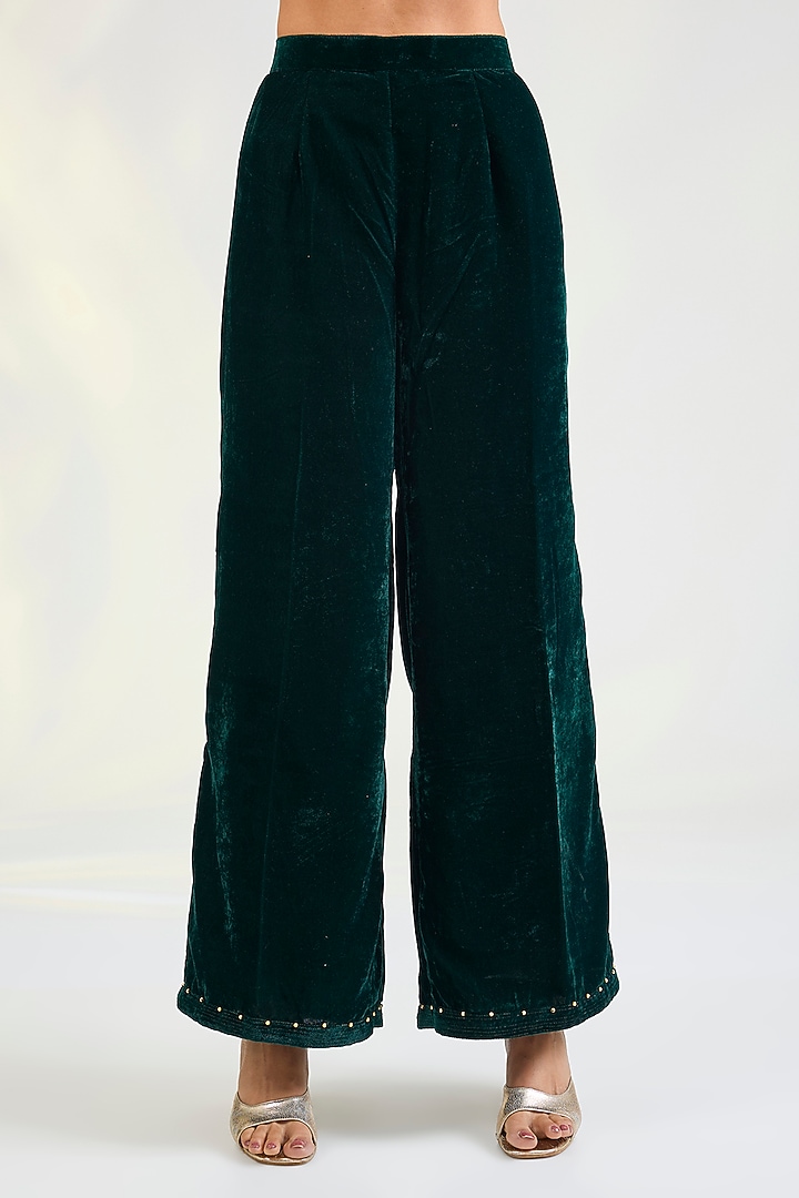 Emerald Green Velvet Mirror Embroidered Kurta Set by POULI at Pernia's Pop Up Shop