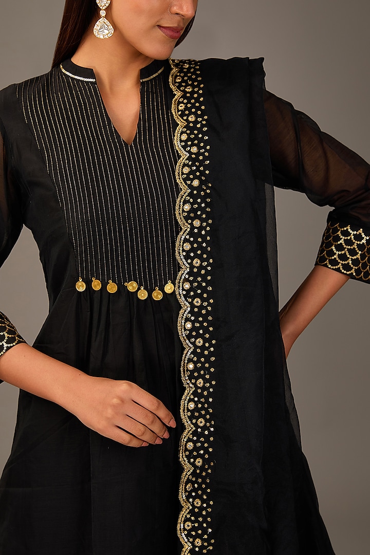 Black Chanderi Sequins Embroidered Kurta Set by POULI at Pernia's Pop Up Shop