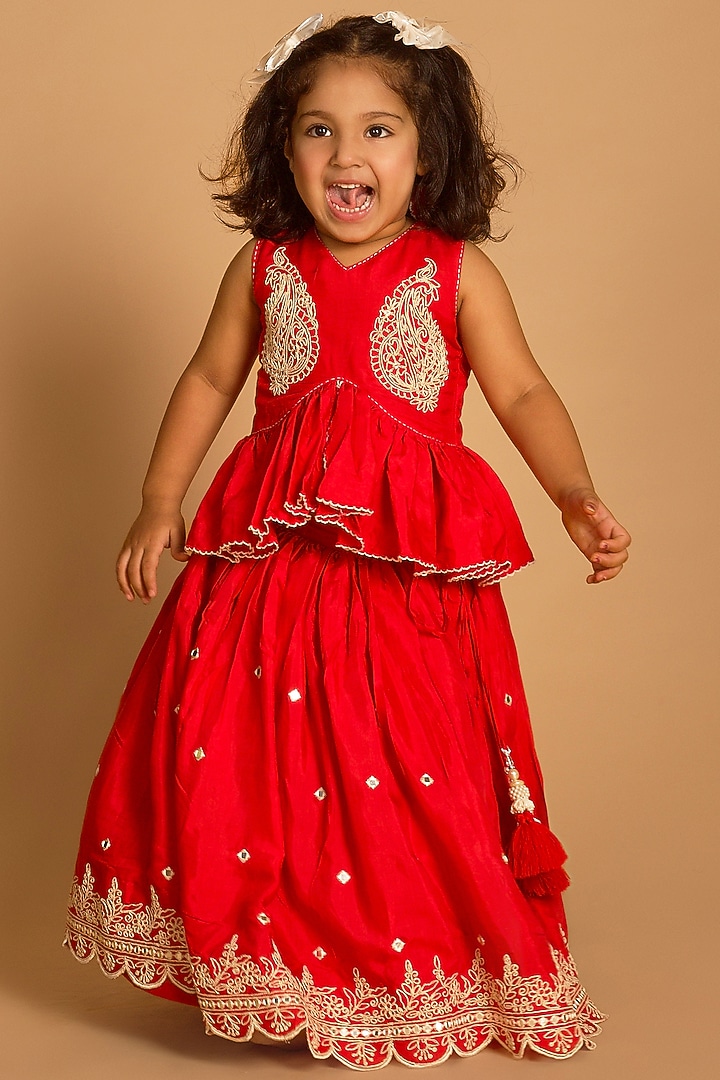 Red Viscose Muslin Abla Embroidered Lehenga Set For Girls by Poochkie at Pernia's Pop Up Shop