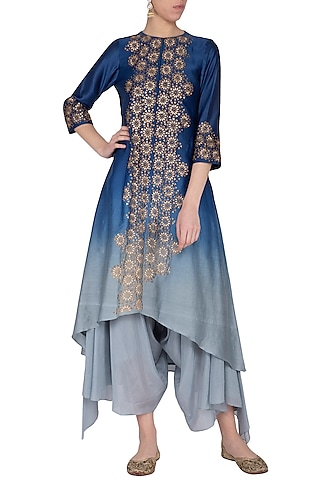 Deep blue embroidered kurta with pants by POULI