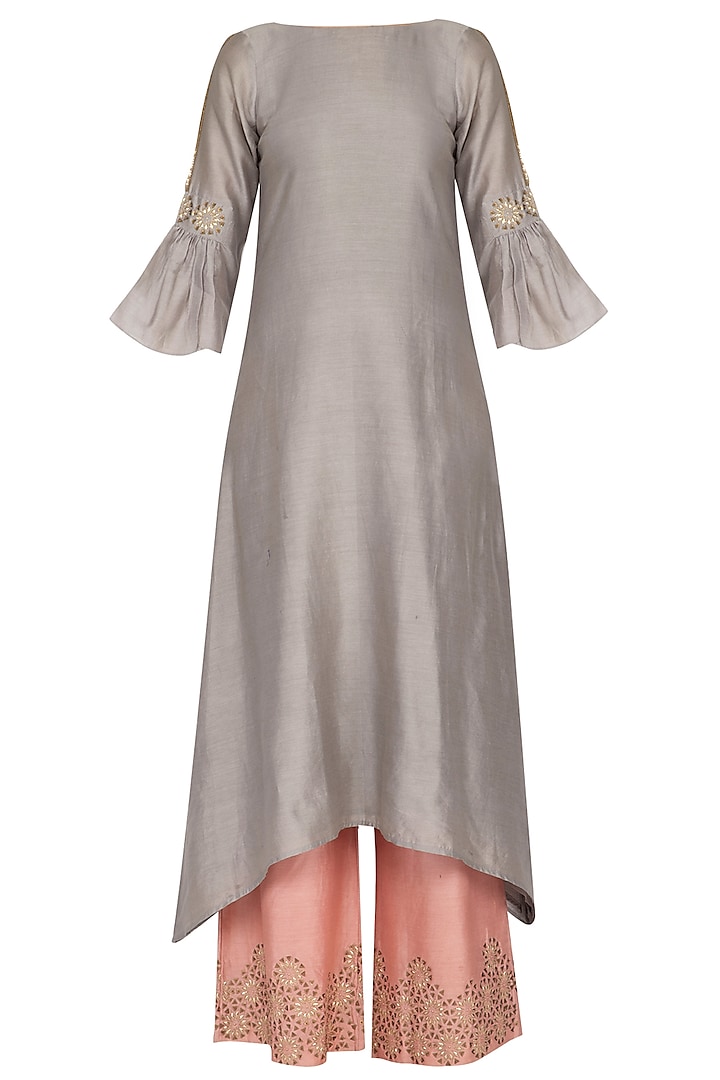 Grey embroidered kurta with pants by POULI
