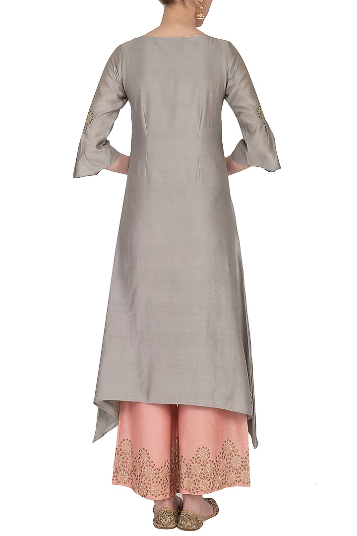 Grey embroidered kurta with pants by POULI at Pernia's Pop Up Shop
