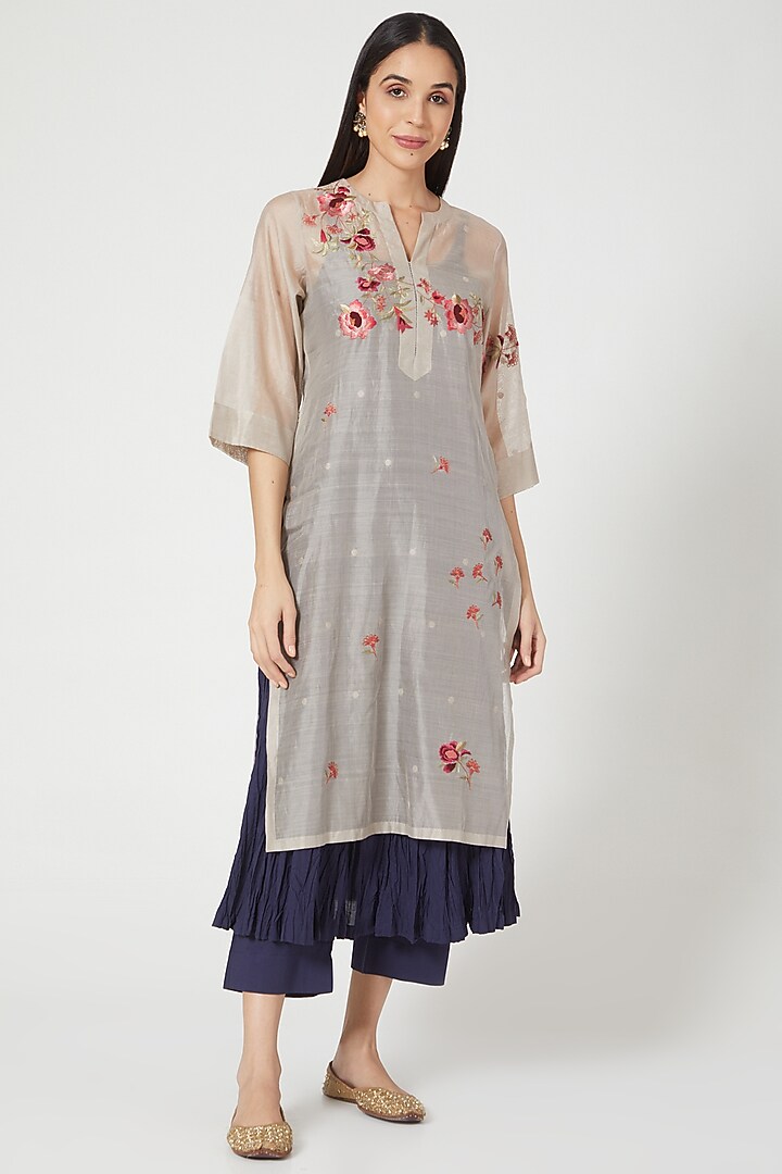 Grey Handwoven Kurta Set by Prama by Pratima Pandey at Pernia's Pop Up Shop