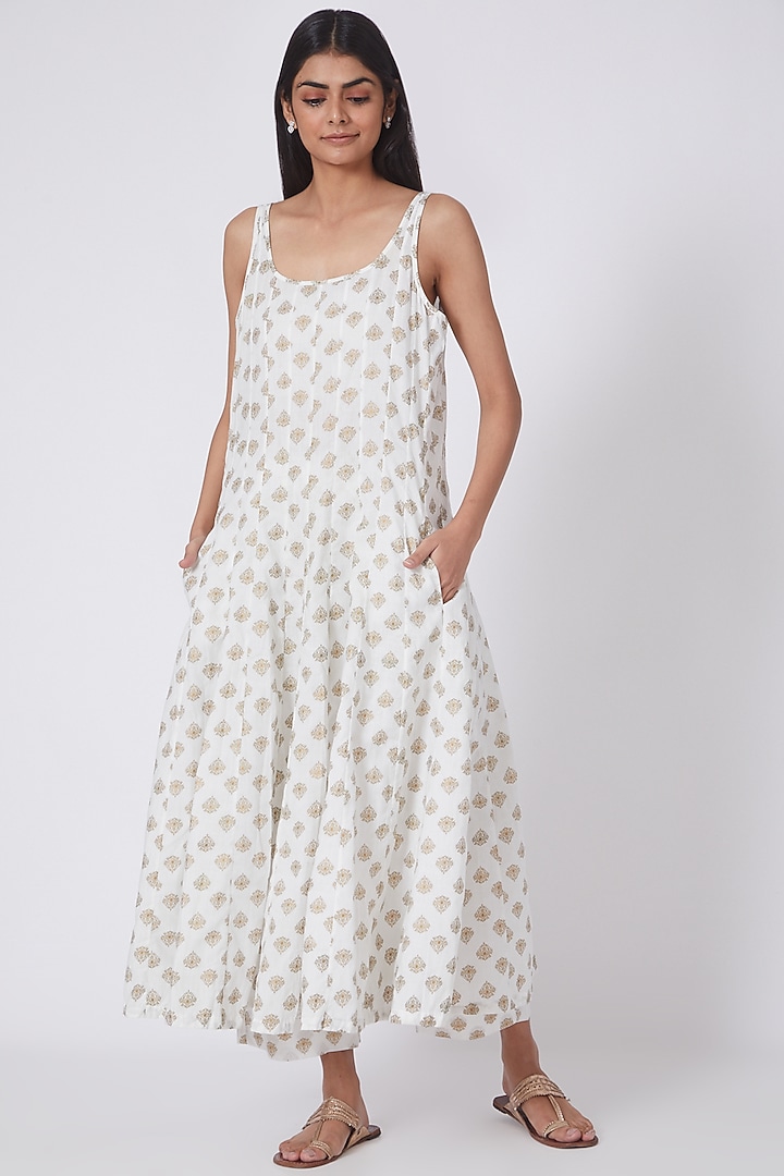 Blush Pink & Ivory Embroidered Tunic Set by Prama by Pratima Pandey at Pernia's Pop Up Shop