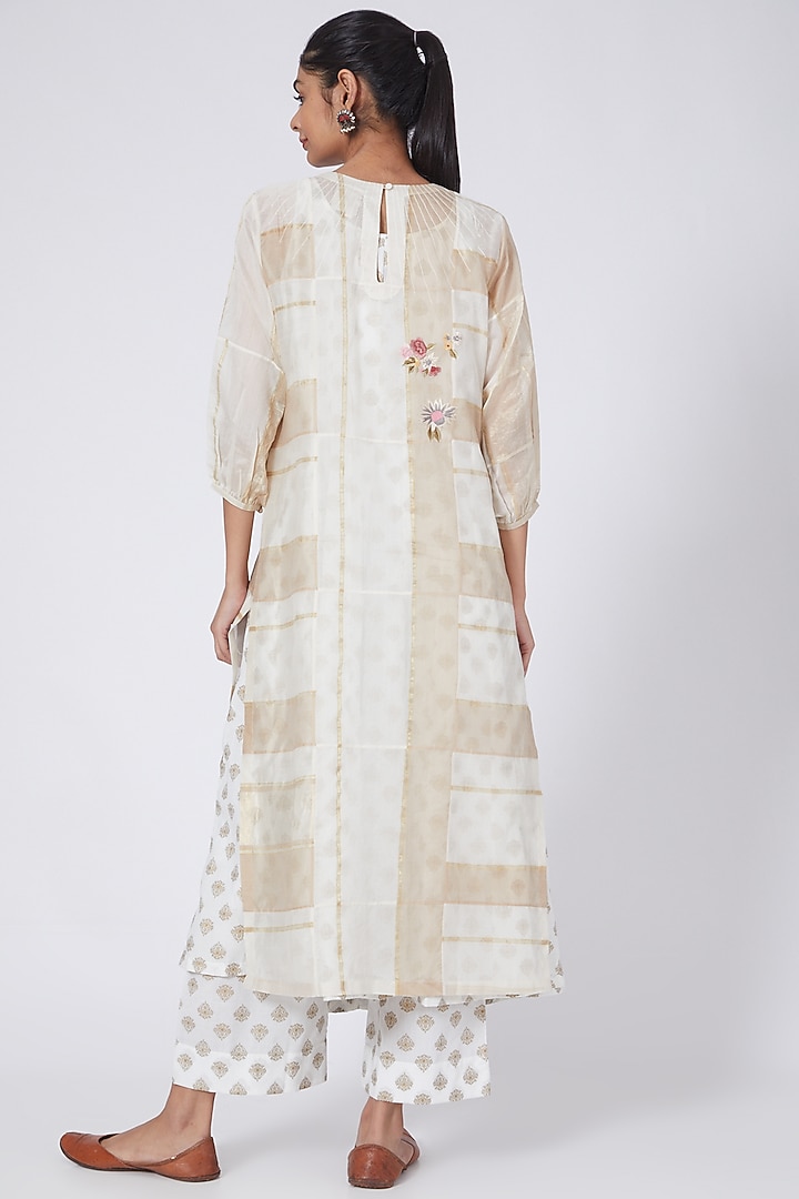 Ivory Embroidered Kurta Set by Prama by Pratima Pandey at Pernia's Pop Up Shop