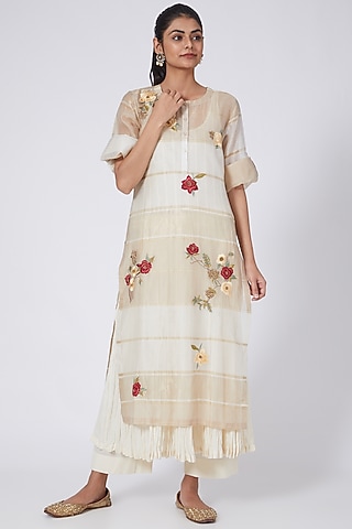 Ivory Zardosi Embroidered Kurta Set by Prama by Pratima Pandey