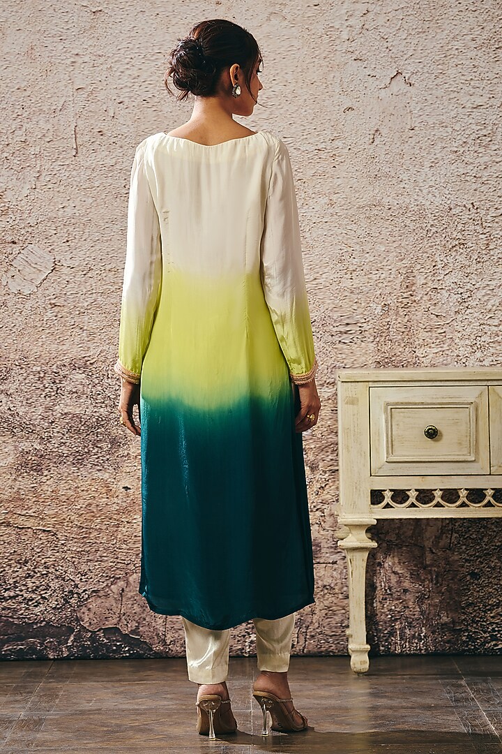 Beige & Dark Green Ombre Natural Crepe Kurta Set by Masumi Mewawalla at Pernia's Pop Up Shop